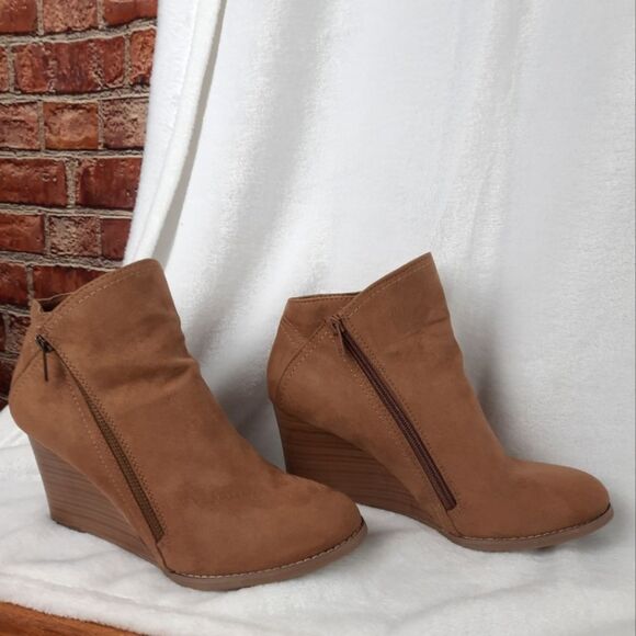 Sonoma Brown Suede Wedge Booties - Picture 2 of 15
